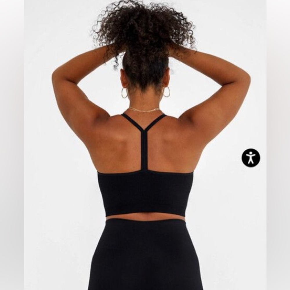 SETActive Ribbed V Bra and Sculptflex Leggings set in Onyx